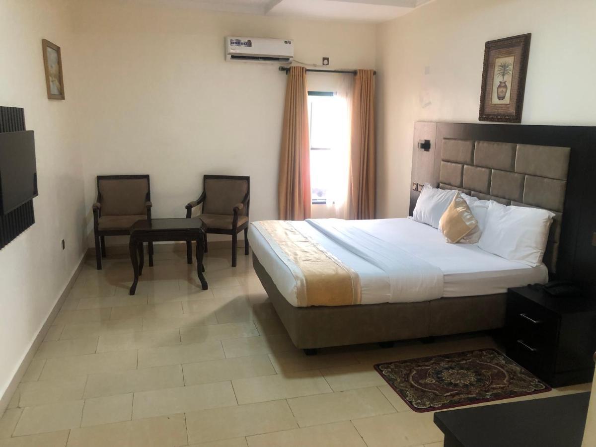 Roban Hotels Limited Enugu Exterior foto